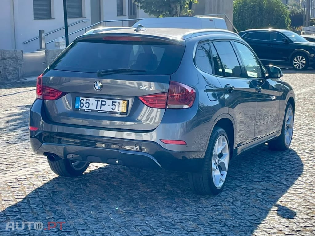 BMW X1 x drive auto