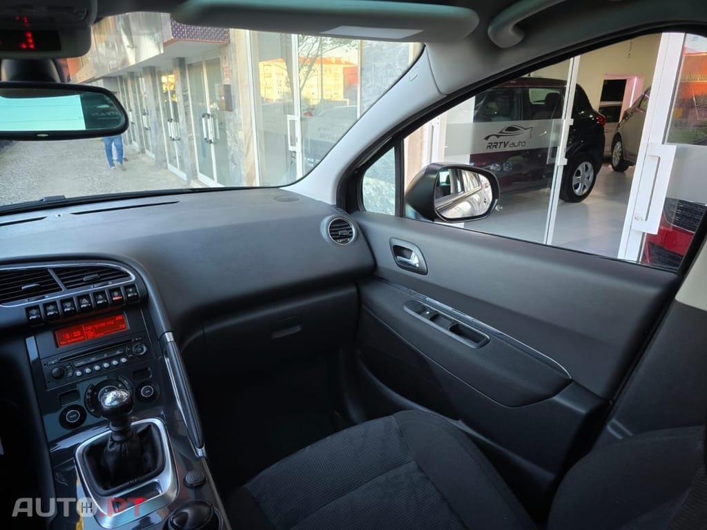 Peugeot 3008 1.6 HDi Premium