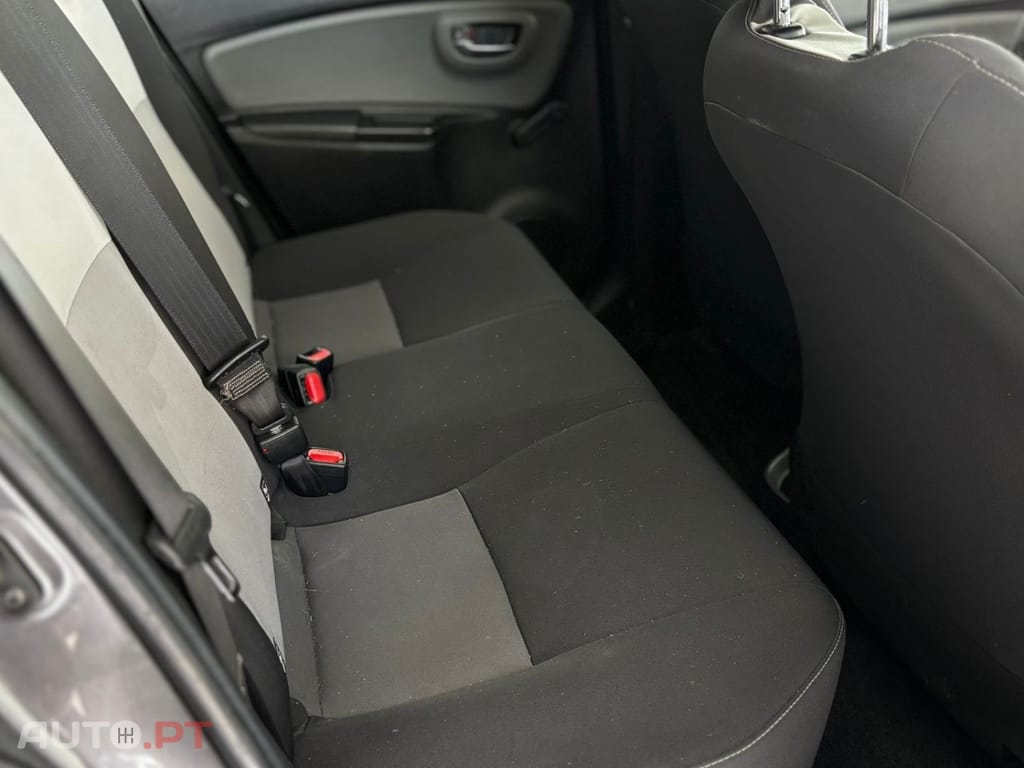 Toyota Yaris 1.0 VVT-i