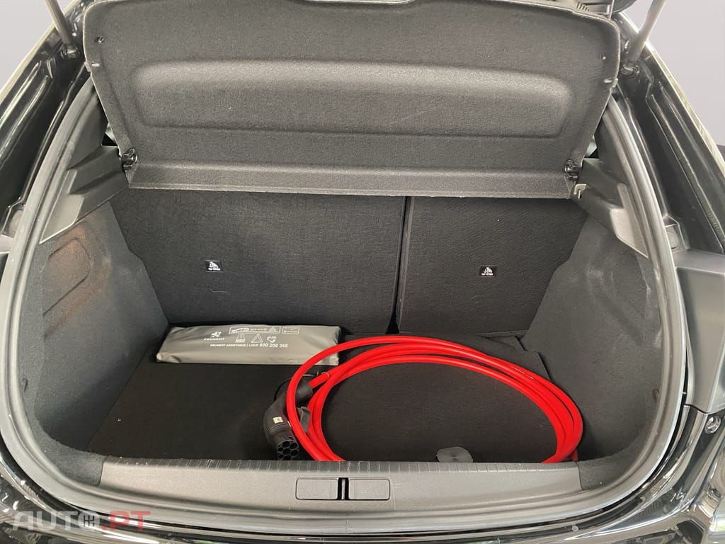 Peugeot E-208 50 kWh Allure
