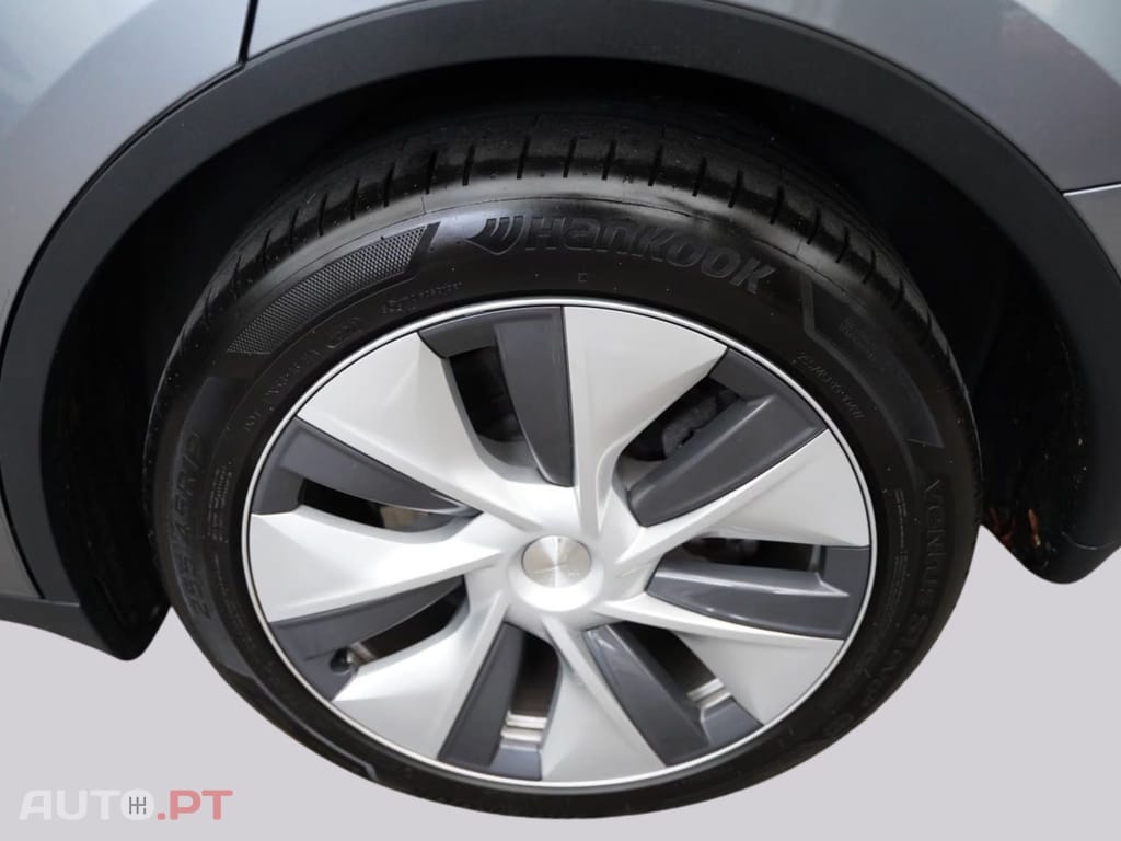 Tesla Model Y Long Range Dual Motor 94% I.V.A DEDUTIVEL