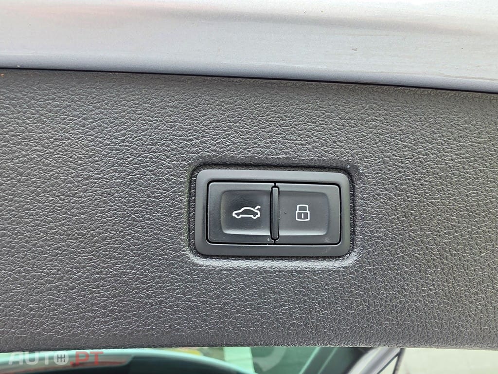 Audi Q7 3.0 TDi quattro S-line Tiptronic