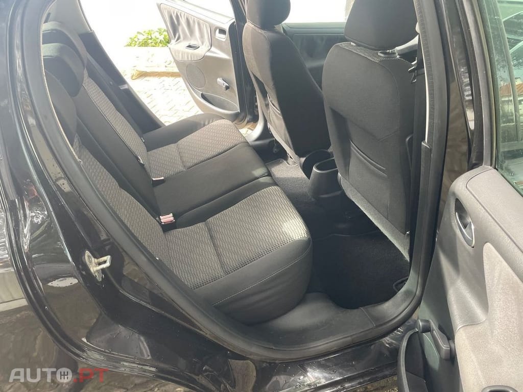 Peugeot 207 1.4 16V Active