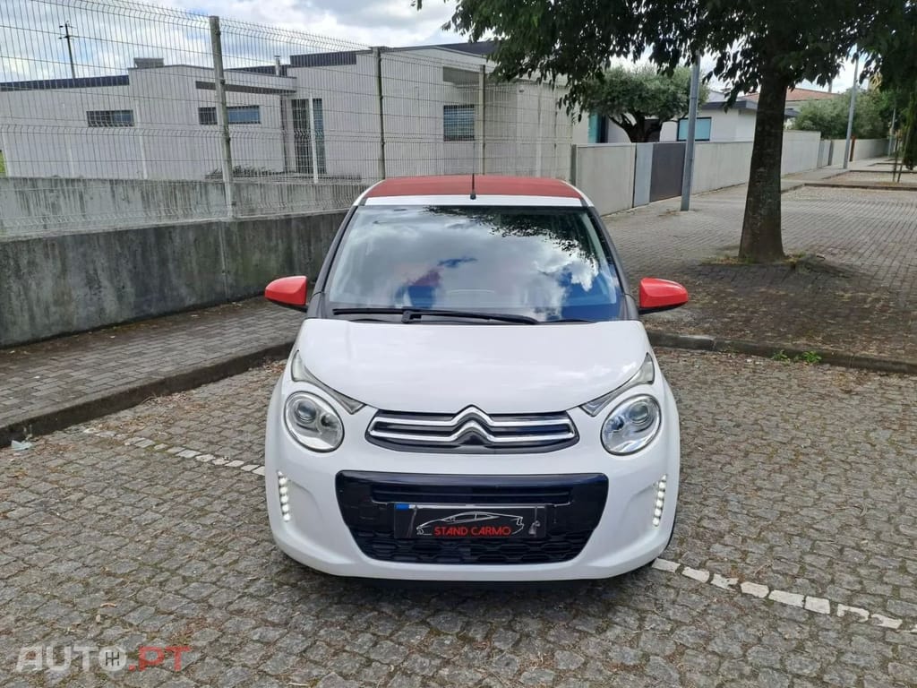 Citroen C1 1.2 VTi Shine