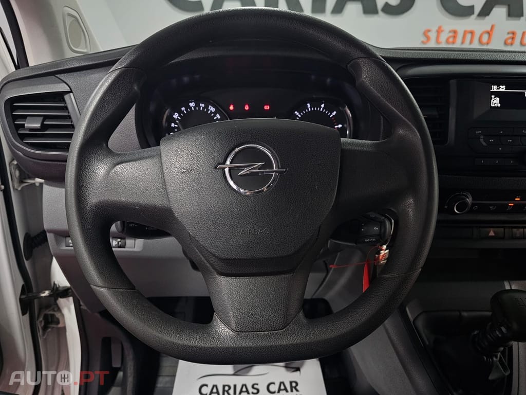 Opel Vivaro 1.5 CDTi L2H1 Essentia Inc