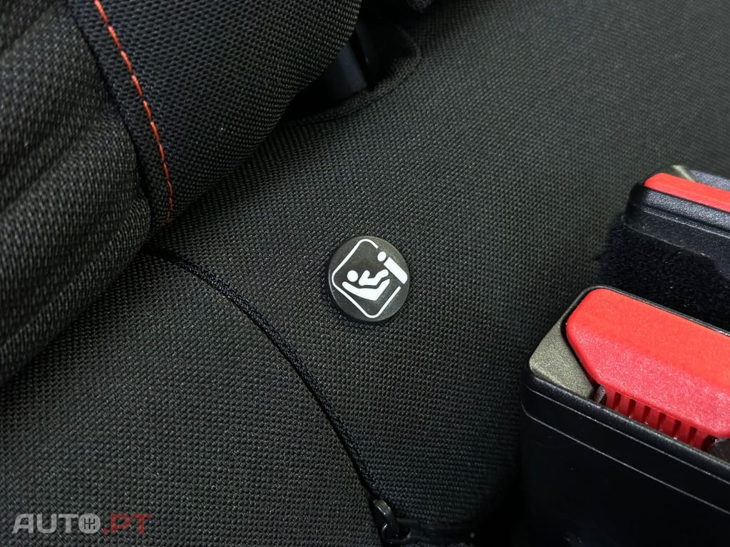 Peugeot 2008 1.5 BlueHDi Active Pack