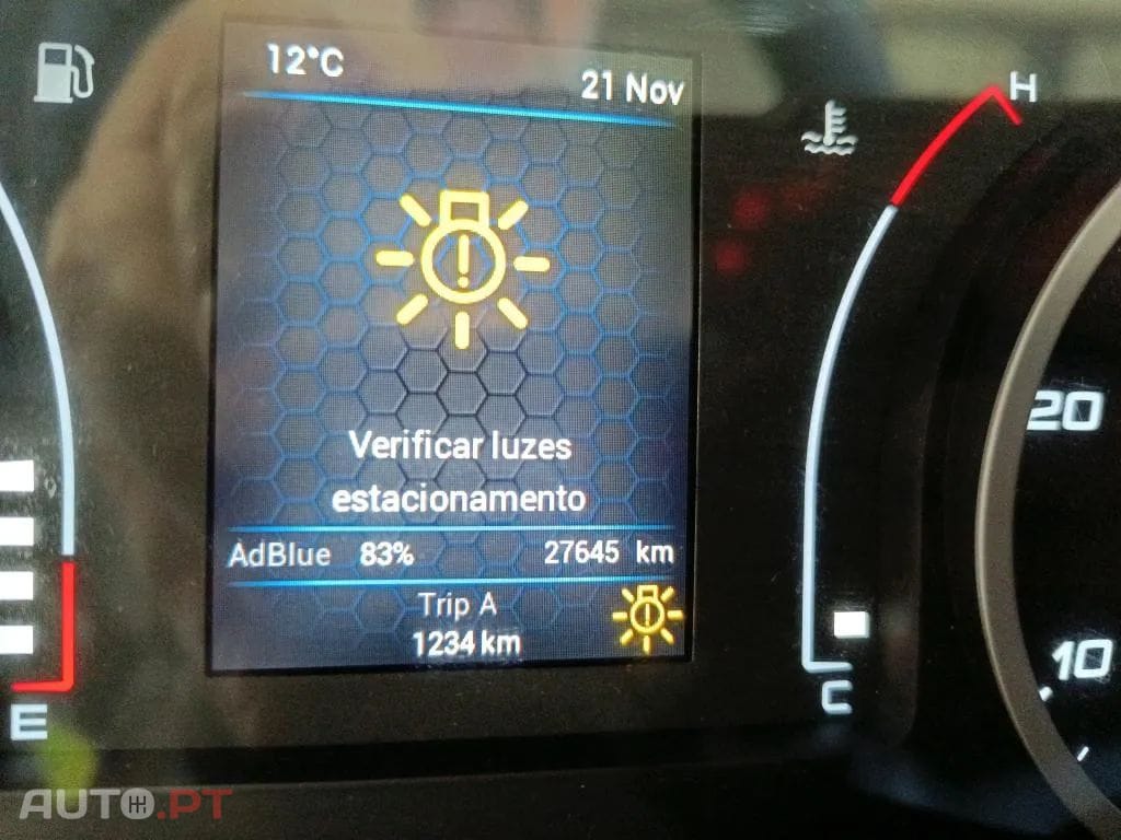 Iveco Daily DAILY -CHASSIS-CABINA 2.3 35S16 3750