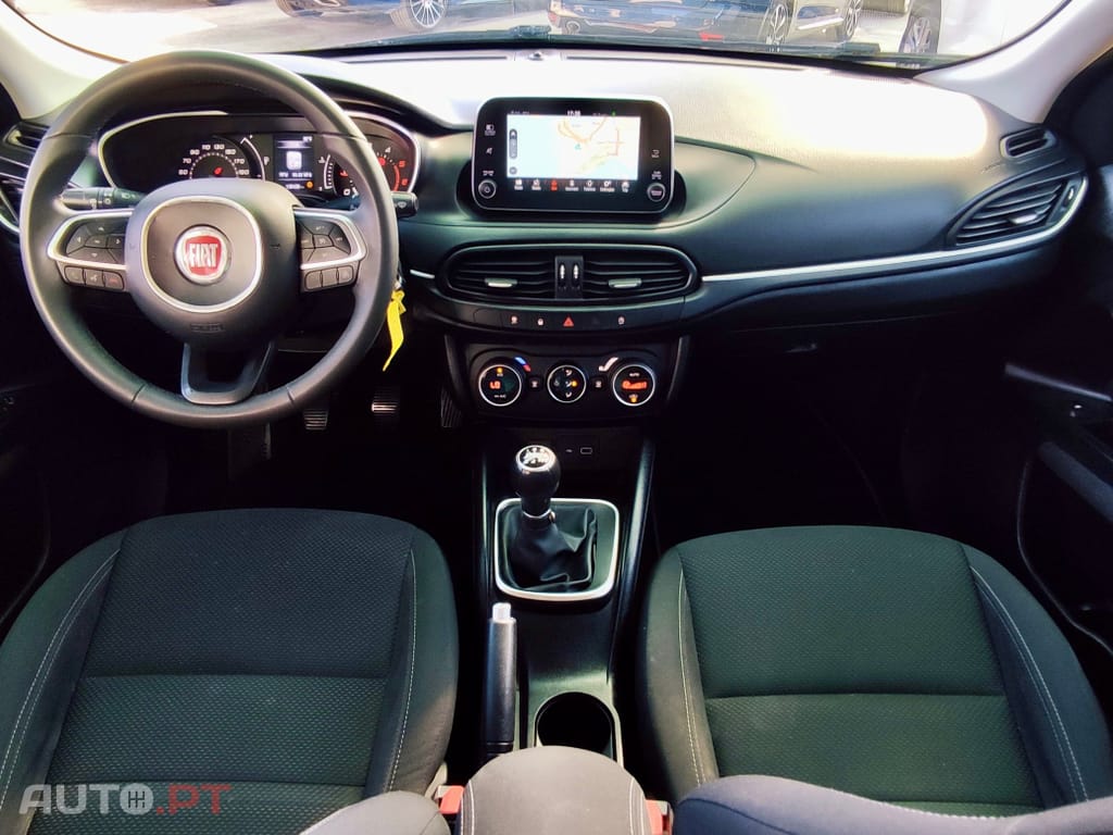 Fiat Tipo 1.3 M-Jet Lounge Tech