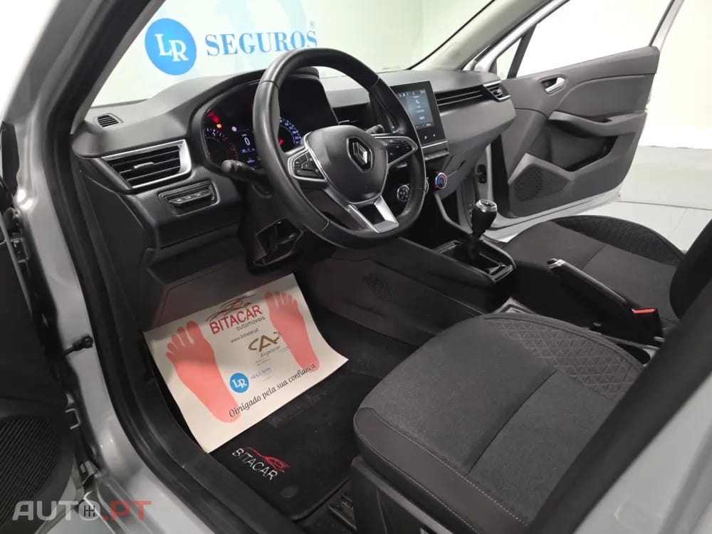 Renault Clio 1.0 TCe Evolution — fotografia 80