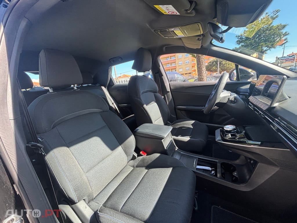 MG MG4 64 kWh Luxury