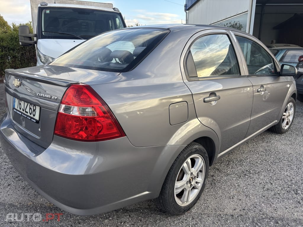 Chevrolet Aveo 1.2 L