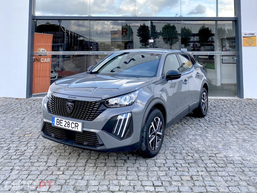 Peugeot 2008 1.2 PureTech Active Pack