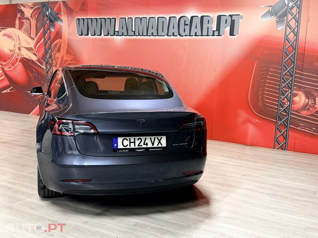Tesla Model 3 Long Range AWD Dual Motor