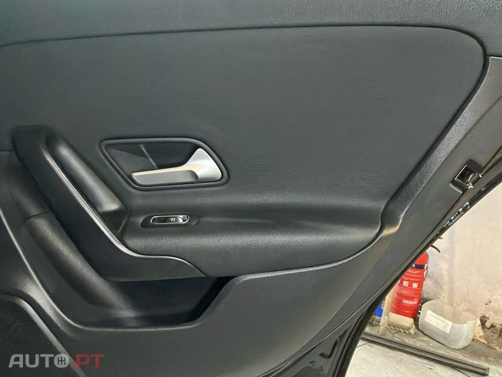 Mercedes-Benz A 250 e