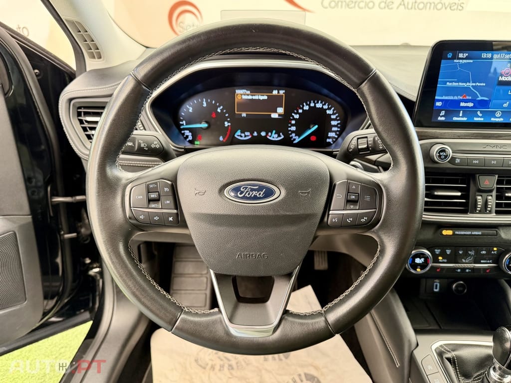 Ford Focus SW 1.5 TDCi EcoBlue Vignale