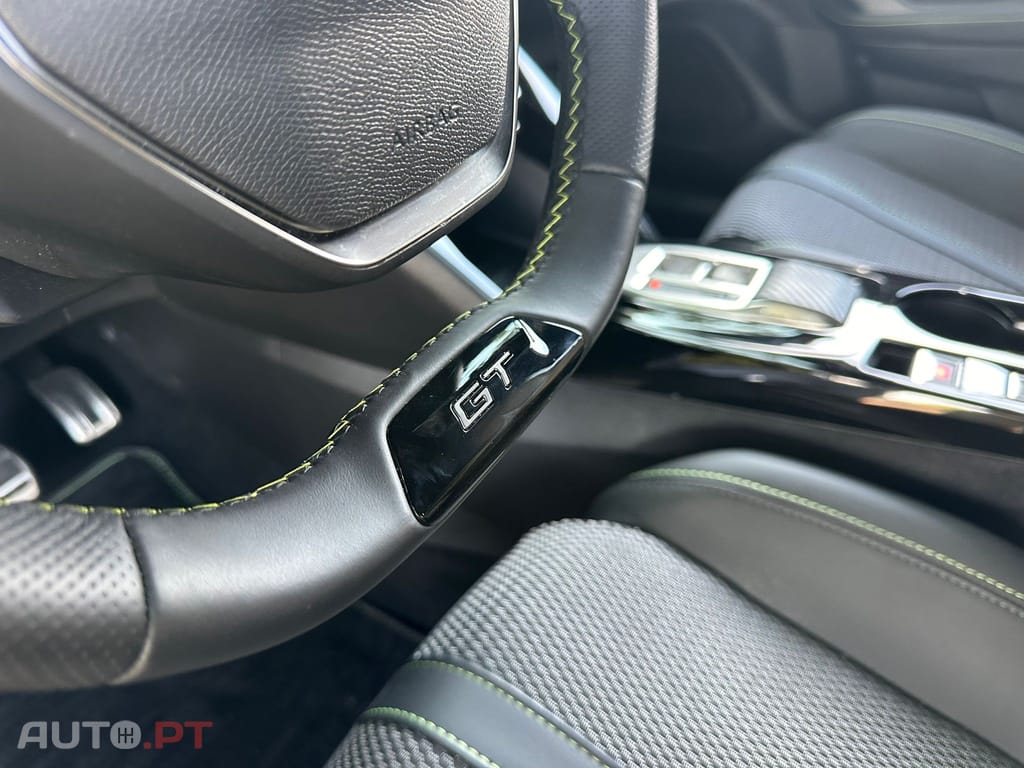 Peugeot 2008 1.2 PureTech GT Pack EAT8