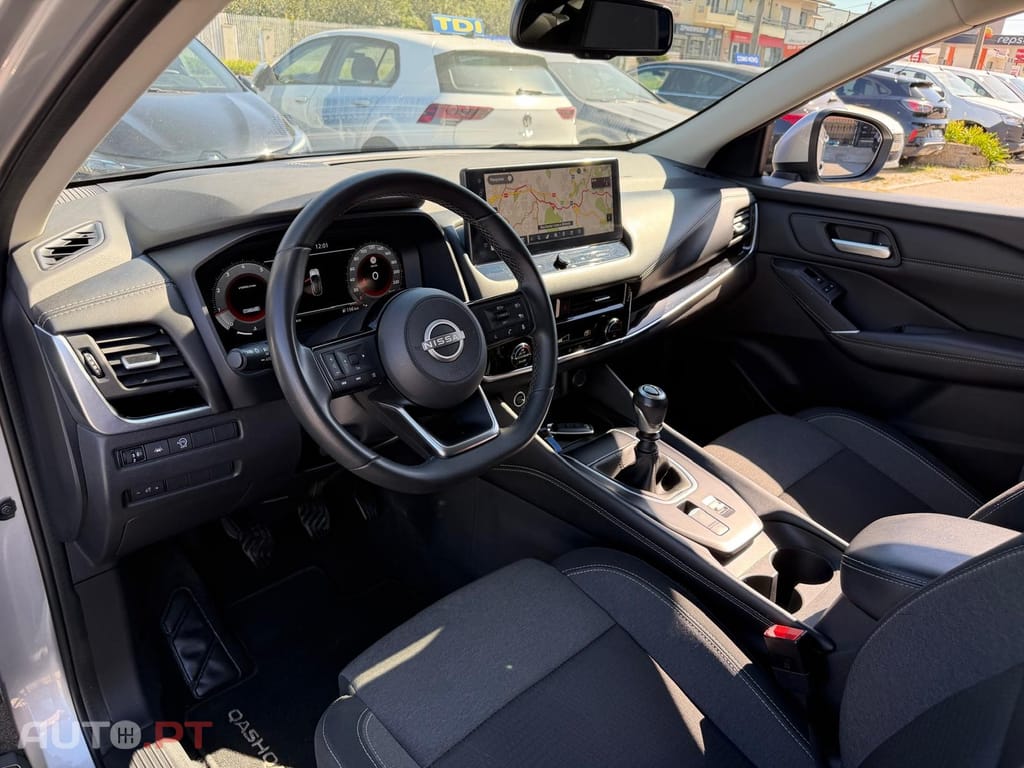 Nissan Qashqai 1.3 DIG-T N-Connecta LED