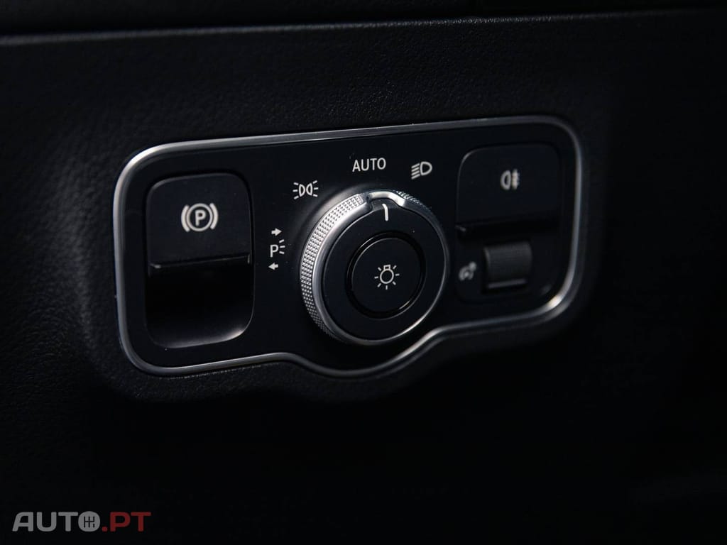Mercedes-Benz GLA 250 e 8G-DCT Progressive