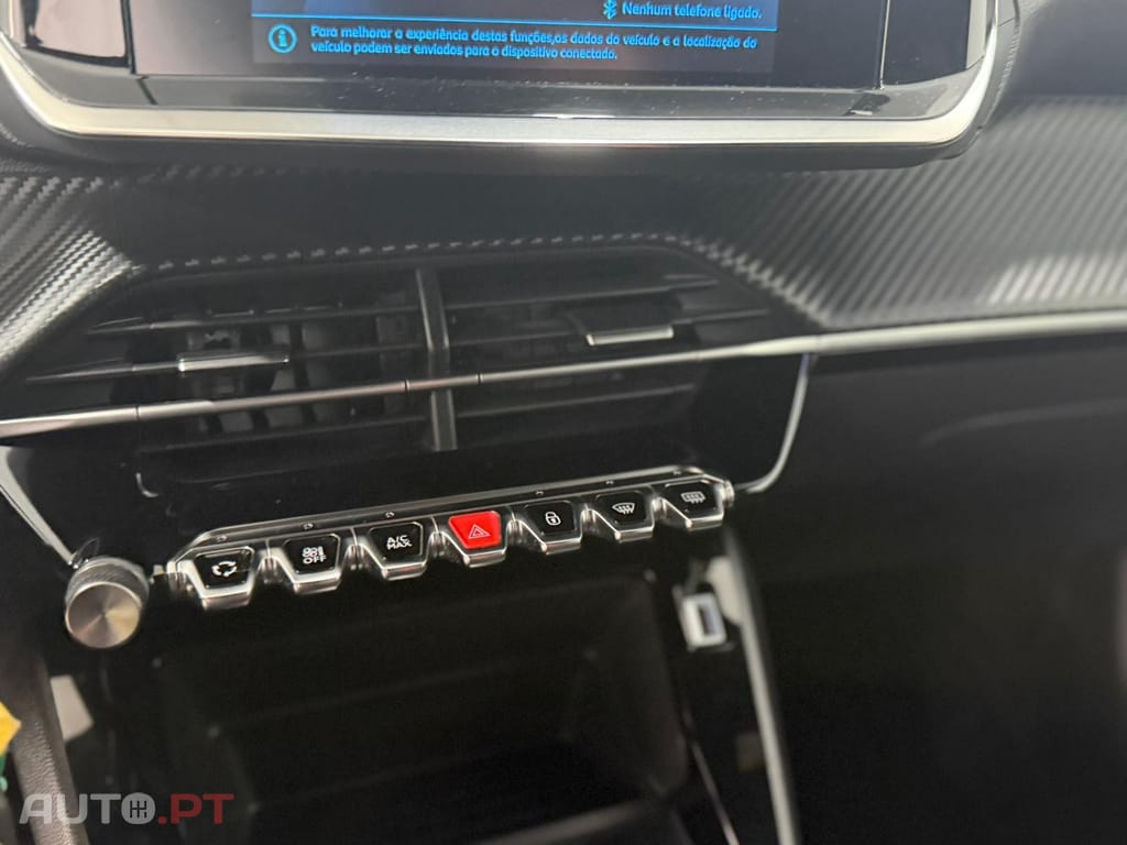 Peugeot 2008 1.5 BlueHDi Active Pack EAT8