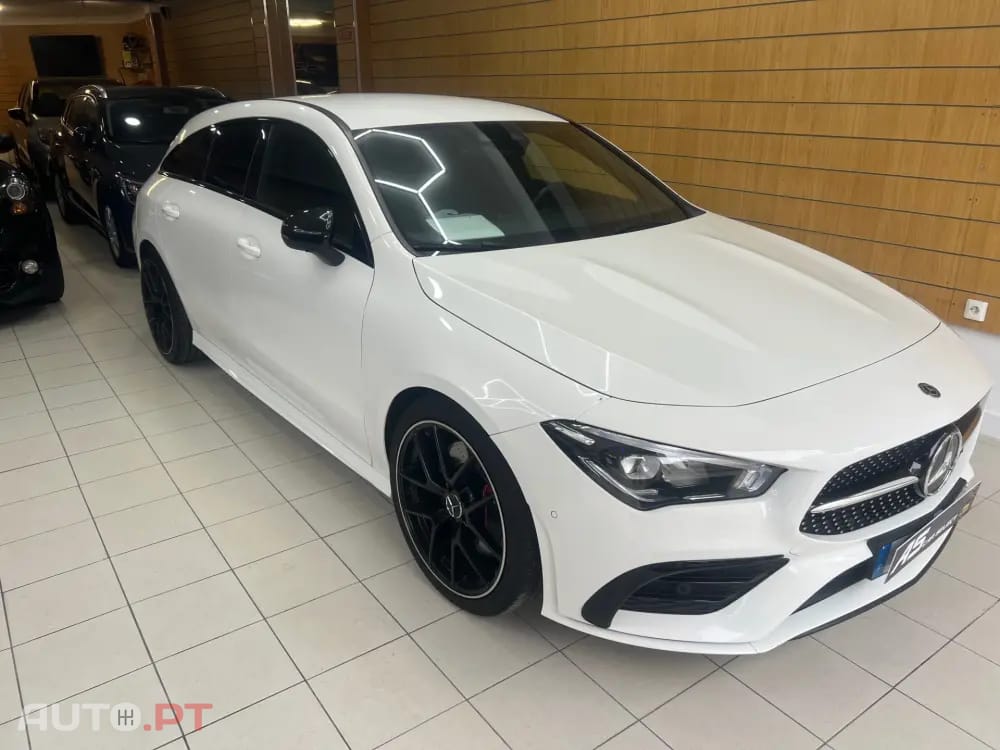 Mercedes-Benz CLA 220 7G-DCT AMG Line