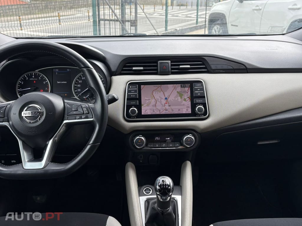Nissan Micra 1.0 N-Connecta