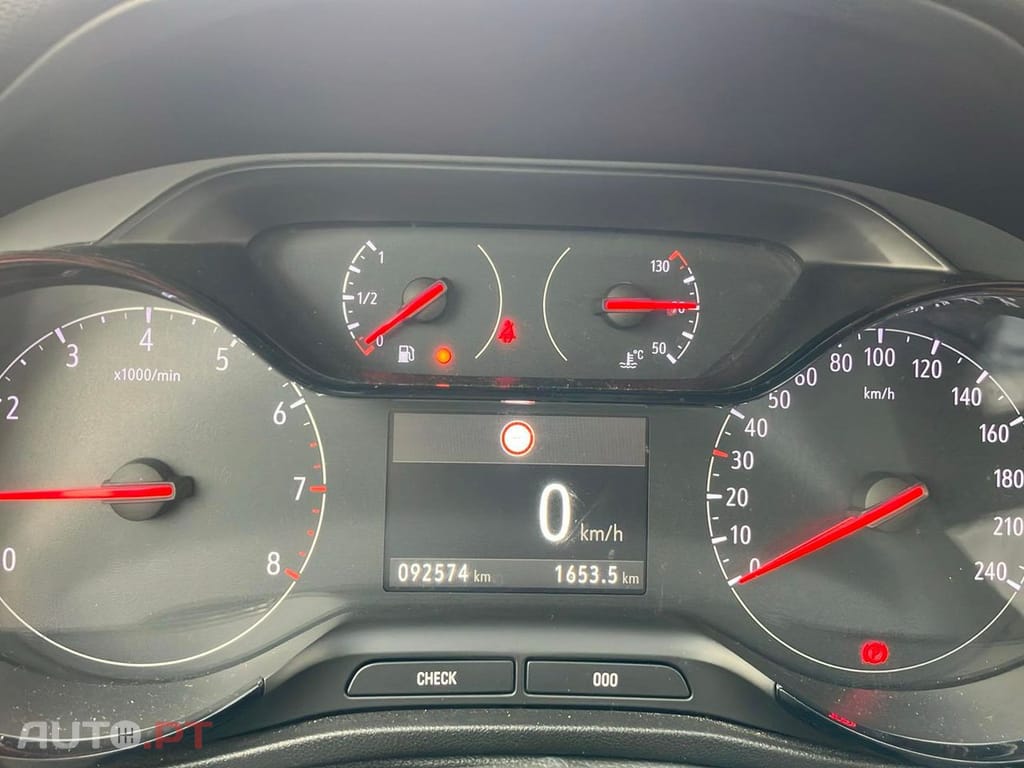 Opel Crossland 1.2 Business Edition