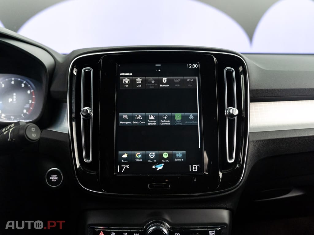 Volvo XC40 1.5 T2 Momentum Plus Geartronic