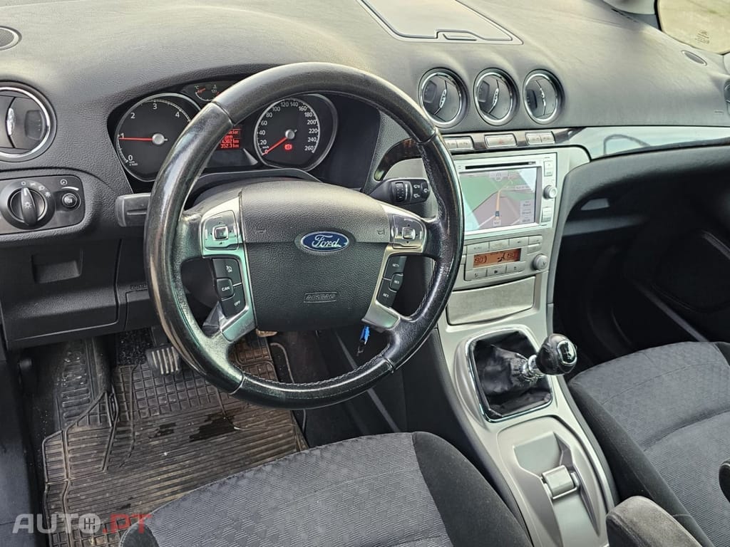 Ford Galaxy 1.8 TDCi Ghia