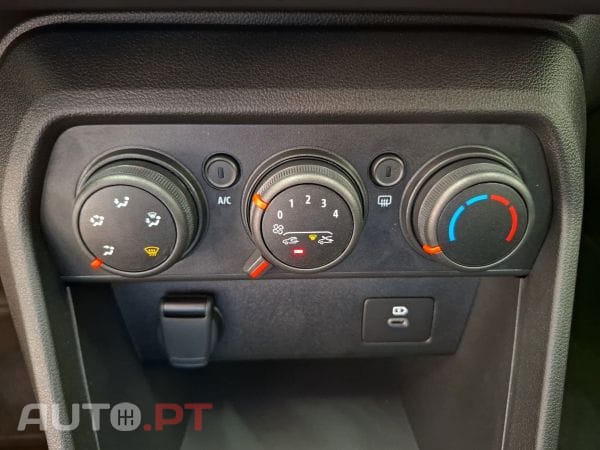 Dacia Sandero ECO-G 100 Bi-Fuel Stepway Expression