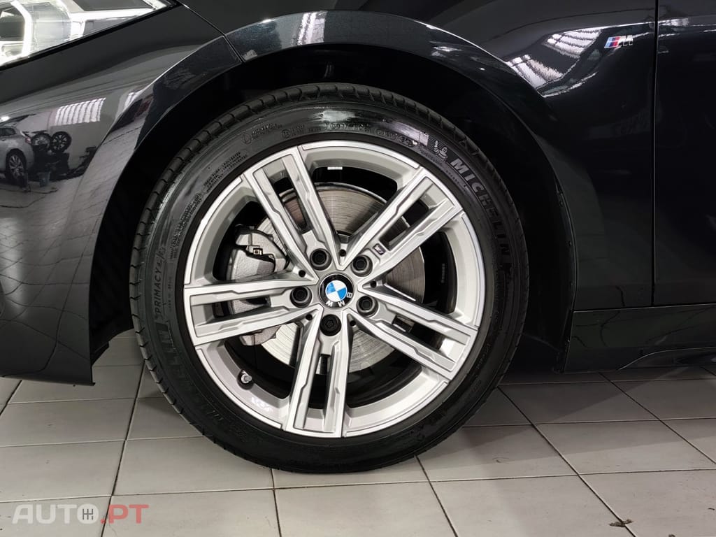 BMW 116 d Pack Desportivo M