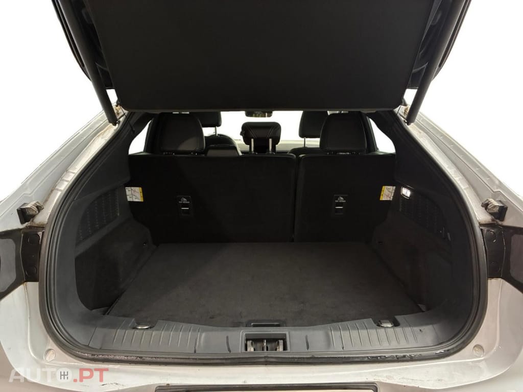 Ford Mustang Mach-E Standard Range