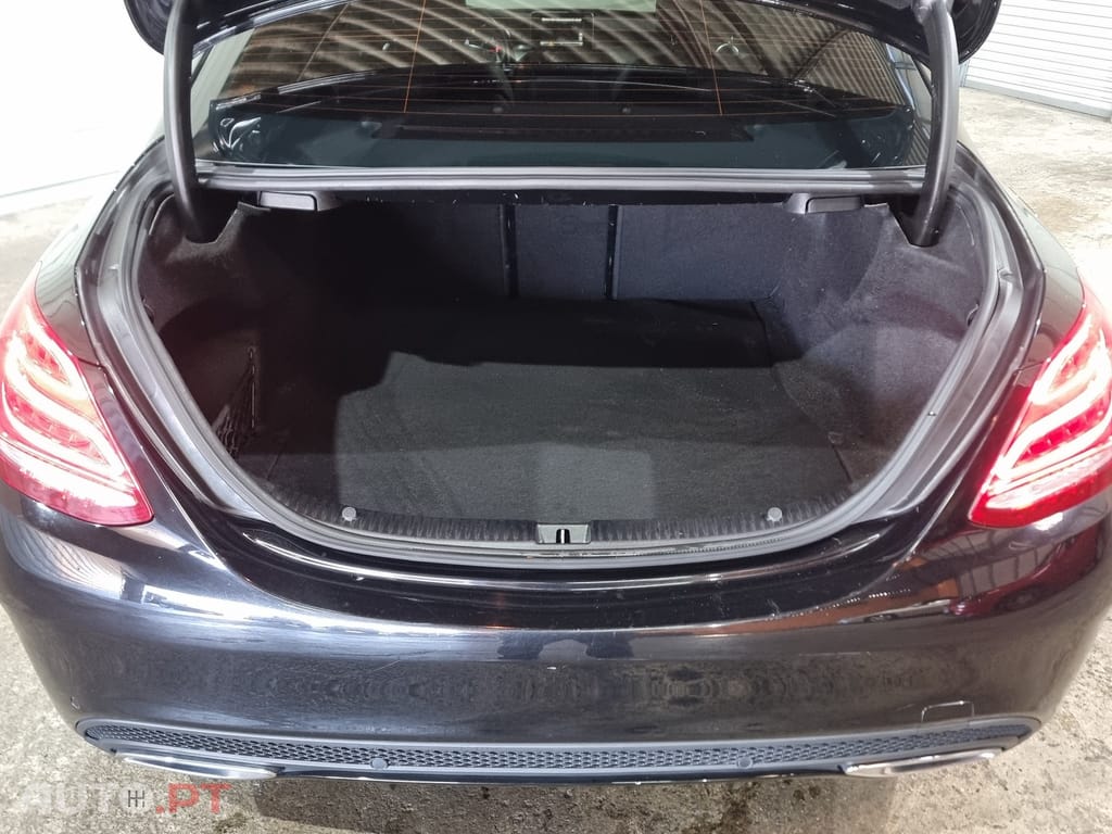 Mercedes-Benz C 180 d AMG Line