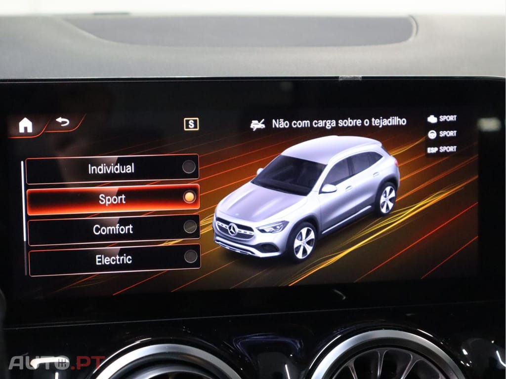 Mercedes-Benz GLA 250 e AMG LINE