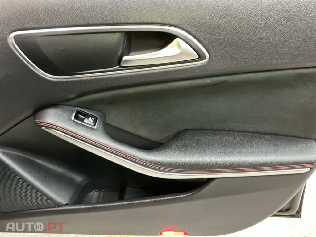 Mercedes-Benz A 45 AMG 4-MATIC