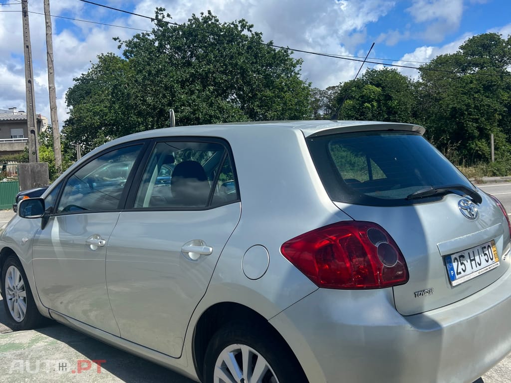 Toyota Auris 1.4 D-4D AC