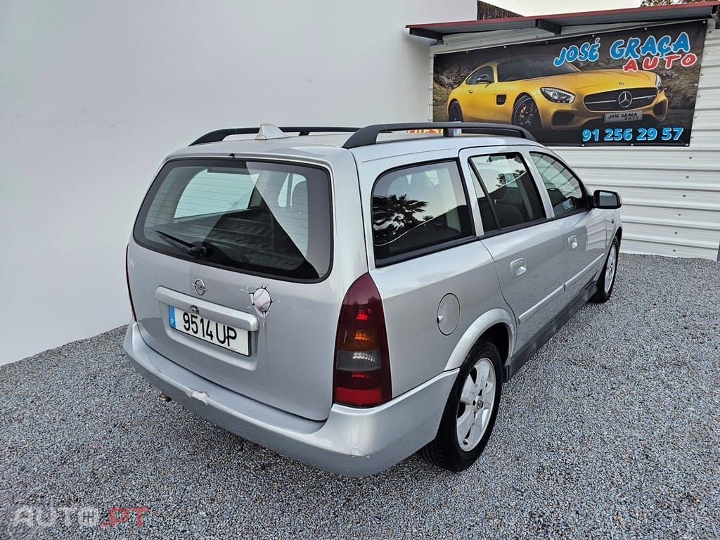 Opel Astra Caravan 1.7 DTi Select.