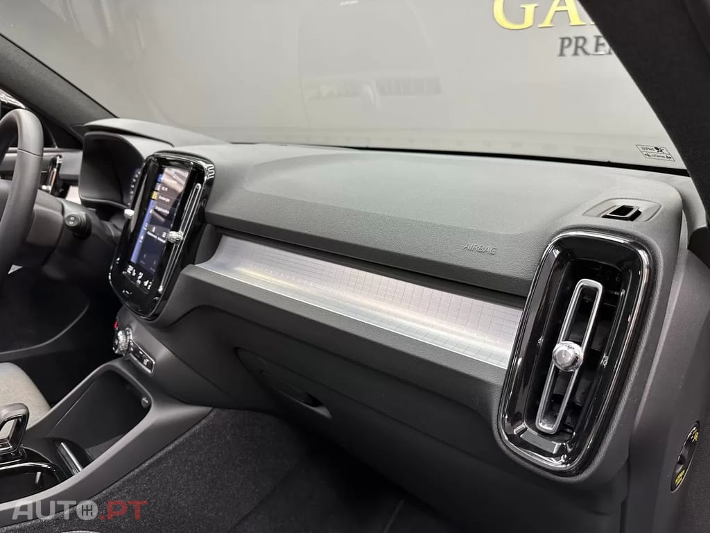 Volvo XC40  T4 Recharge Dkg Inscription