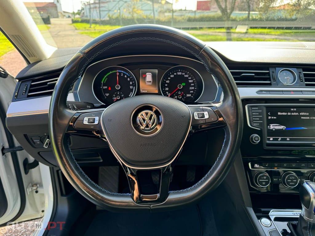Volkswagen Passat 1.4 TSI GTE+ Plug-in