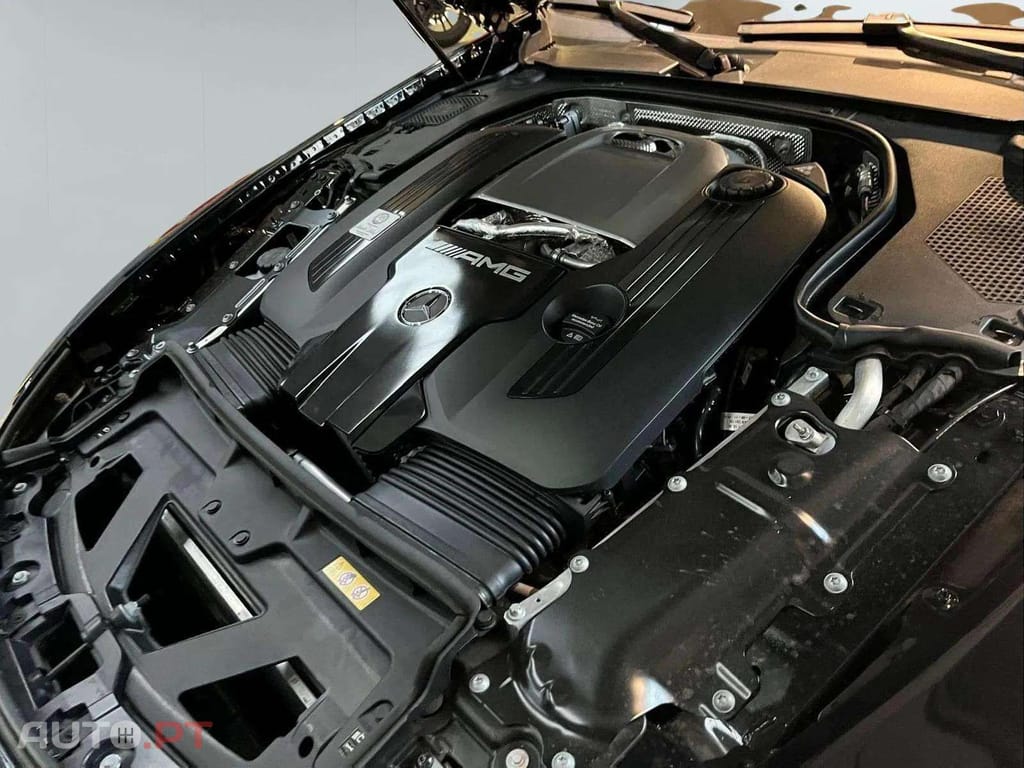 Mercedes-Benz SL 63 AMG 4MATIC+