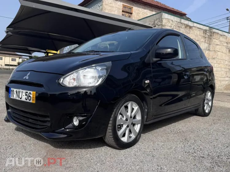 Mitsubishi Space Star 1.2 Intense Connect Edition