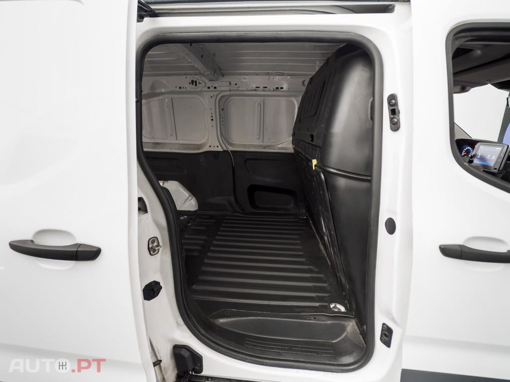 Peugeot Partner 1.5 BlueHDi Premium Longa