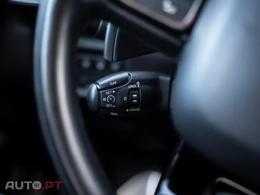 Citroen C5 Aircross 1.6 Hybrid Feel e-EAT8