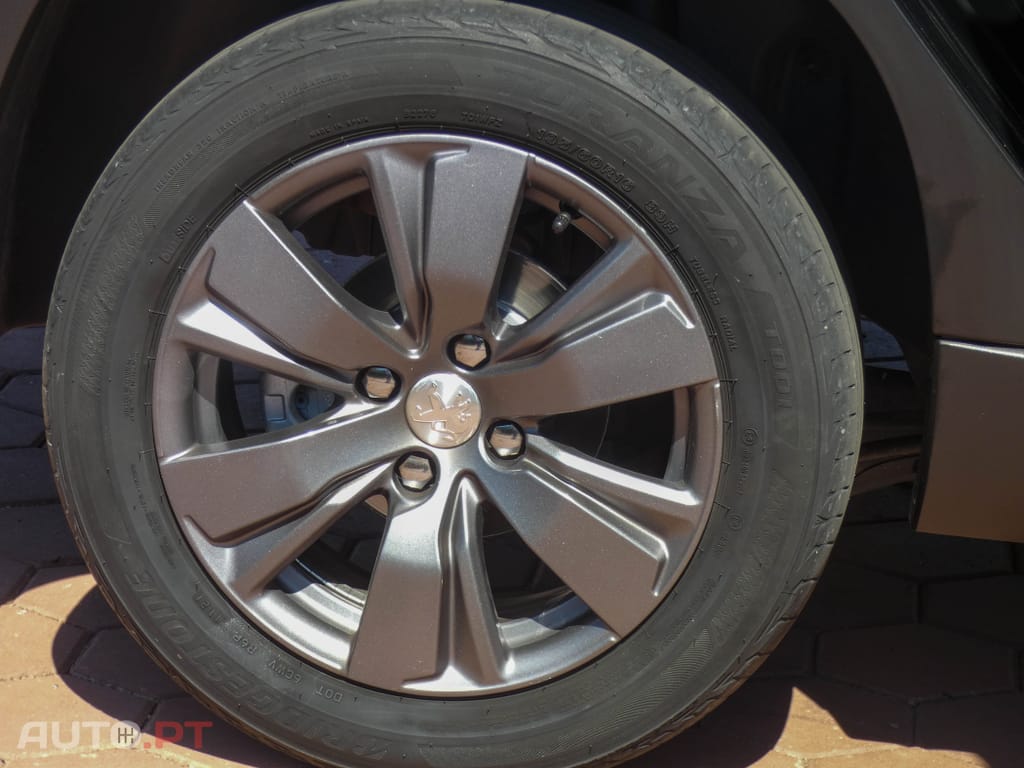 Peugeot 2008 1.5 BlueHDi Style