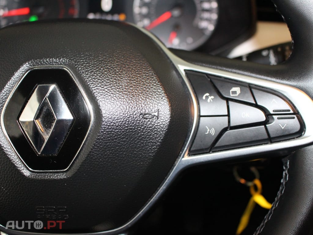 Renault Clio 1.0 TCe Limited Bi-Fuel