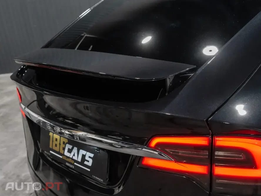 Tesla Model X 100D