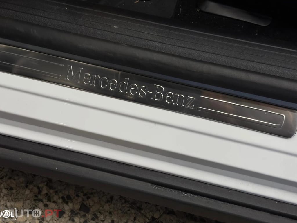 Mercedes-Benz EQE 350