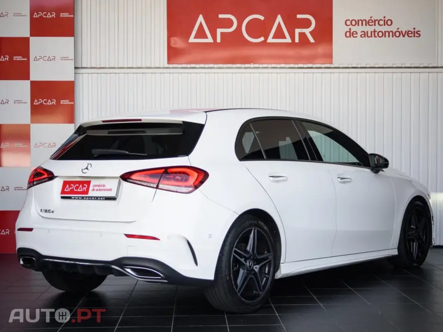 Mercedes-Benz A 180 d AMG Line
