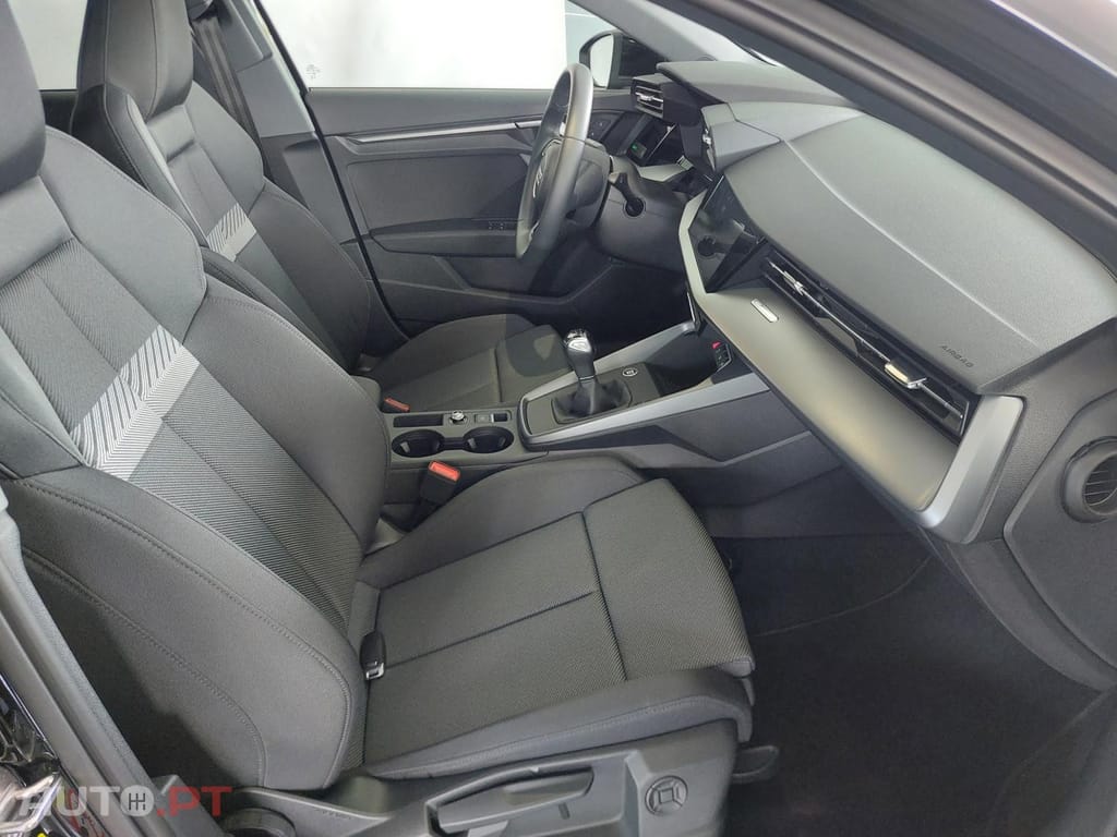 Audi A3 Sportback 30 TFSI Advanced