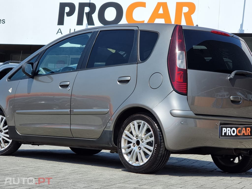 Mitsubishi Colt 1.5 DI-D Inform RCD/AC