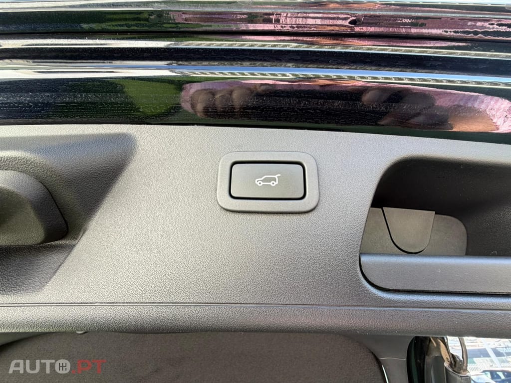 Jaguar E-Pace P300 AWD Sport